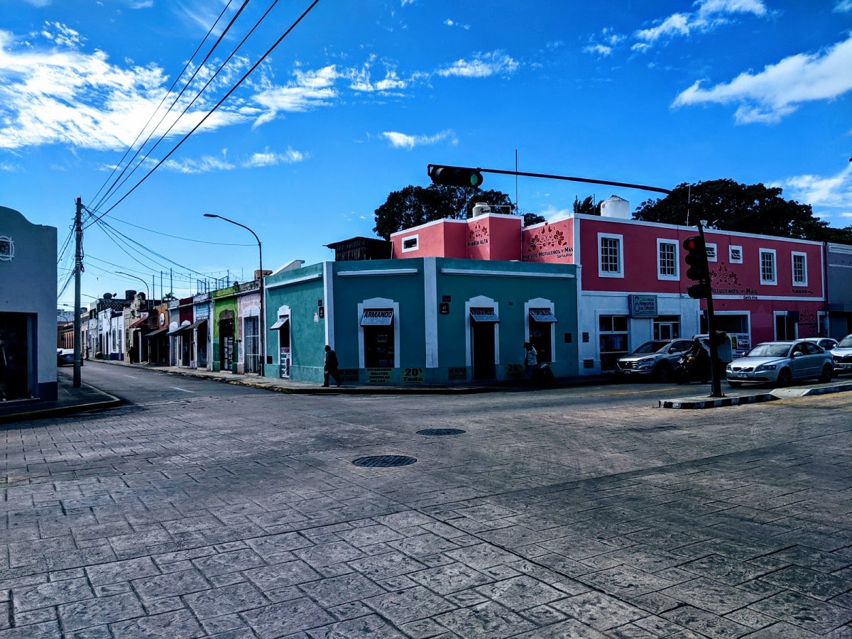 ARCHITECTURE AND AVENUES IN MERIDA, MEXICO.